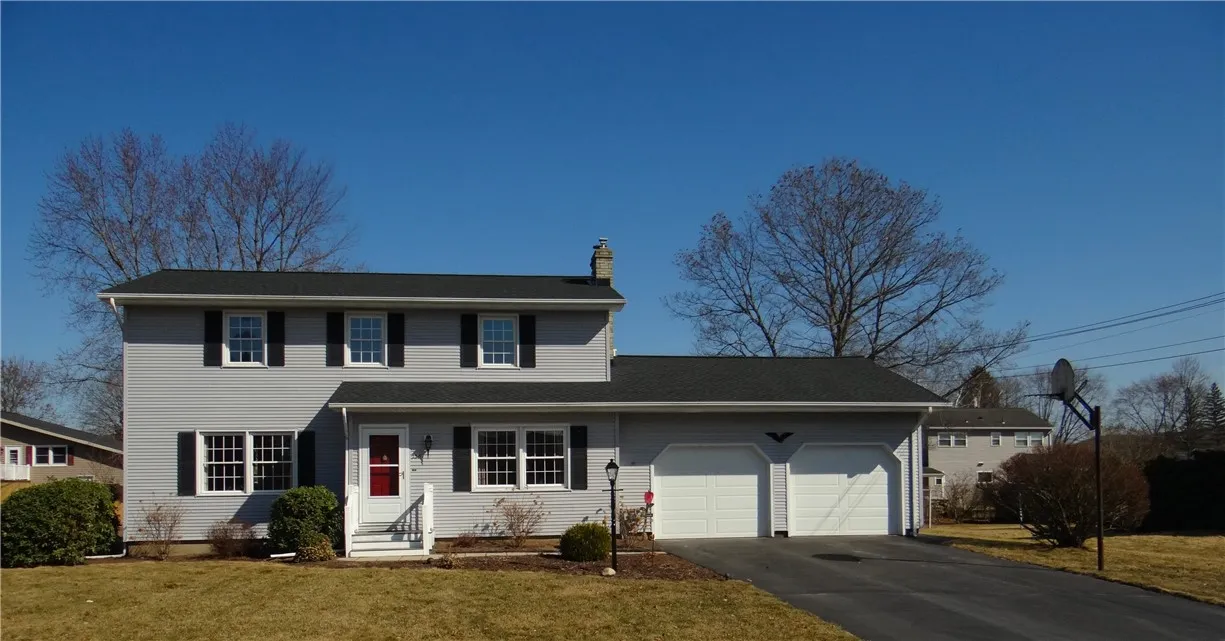 220 Oriole Drive, Horseheads, New York 14845, Horseheads, New York 14845, 4 Bedrooms Bedrooms, 8 Rooms Rooms,1 BathroomBathrooms,Residential,Closed,220 Oriole Drive, Horseheads, New York 14845,0,R1595831
