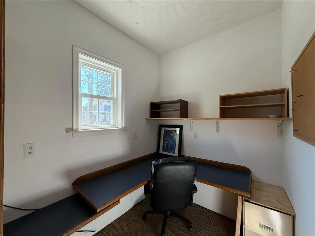 411 Livingston Street, Elmira-city, New York 14904, Elmira City, New York 14904, 4 Bedrooms Bedrooms, ,2 BathroomsBathrooms,Residential,For Sale,411 Livingston Street, Elmira-city, New York 14904,R1595546