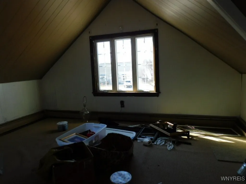 241 Kelvin Drive, Tonawanda-town, New York 14223, Tonawanda, New York 14223, 3 Bedrooms Bedrooms, 5 Rooms Rooms,1 BathroomBathrooms,Residential,Closed,241 Kelvin Drive, Tonawanda-town, New York 14223,B1595944