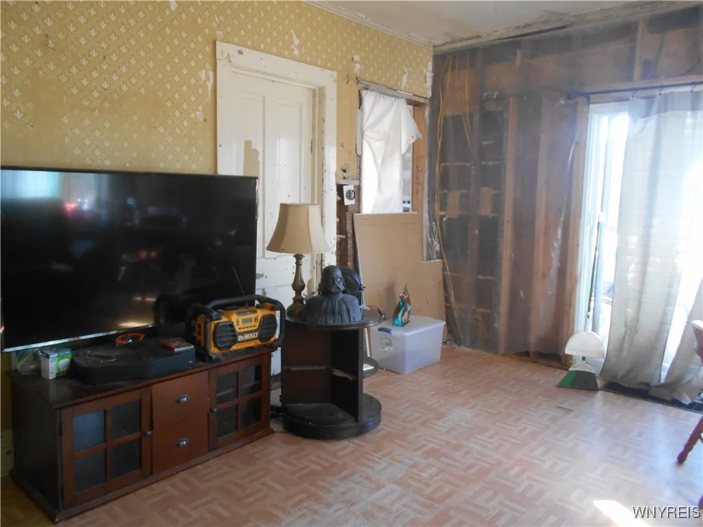 13419 Allen Road, Sardinia, New York 14030, Sardinia, New York 14030, 4 Bedrooms Bedrooms, 10 Rooms Rooms,1 BathroomBathrooms,Residential,Closed,13419 Allen Road, Sardinia, New York 14030,0,B1594802