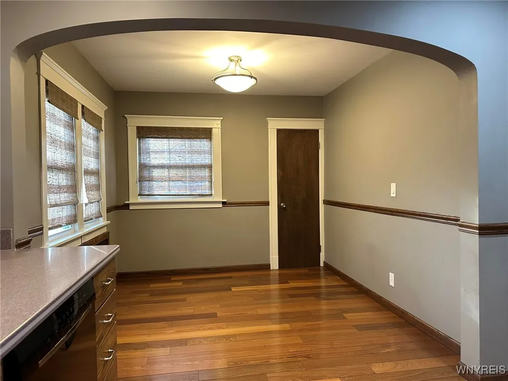 240 Grove Street, Tonawanda-city, New York 14150, Tonawanda, New York 14150, 4 Bedrooms Bedrooms, 8 Rooms Rooms,2 BathroomsBathrooms,Residential Lease,Closed,240 Grove Street, Tonawanda-city, New York 14150,0,B1595657