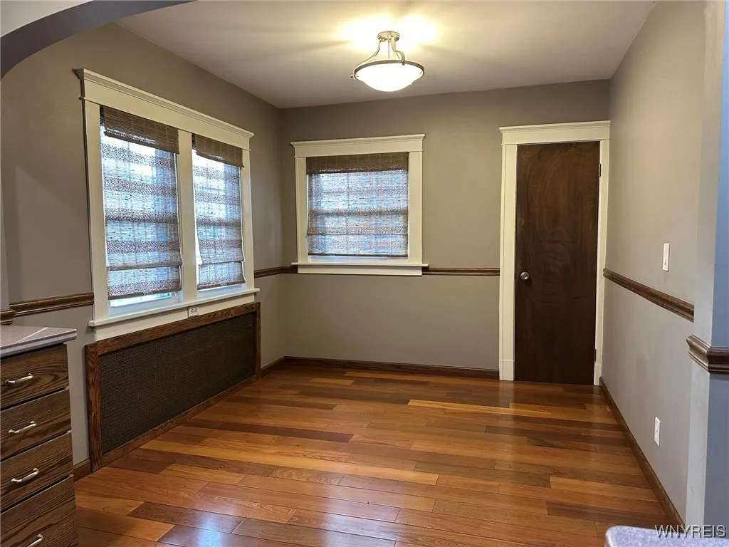 240 Grove Street, Tonawanda-city, New York 14150, Tonawanda, New York 14150, 4 Bedrooms Bedrooms, 8 Rooms Rooms,2 BathroomsBathrooms,Residential Lease,Closed,240 Grove Street, Tonawanda-city, New York 14150,0,B1595657