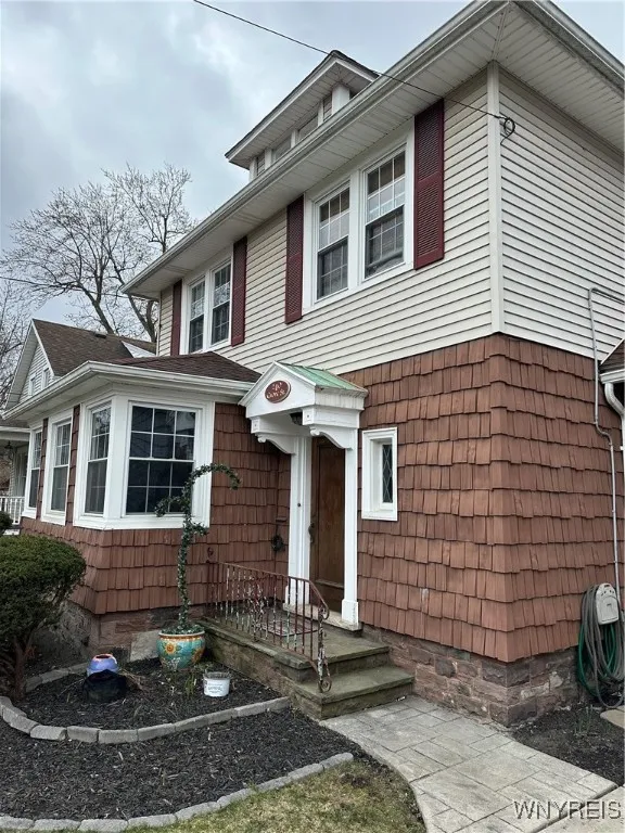 240 Grove Street, Tonawanda-city, New York 14150, Tonawanda, New York 14150, 4 Bedrooms Bedrooms, 8 Rooms Rooms,2 BathroomsBathrooms,Residential Lease,Closed,240 Grove Street, Tonawanda-city, New York 14150,0,B1595657