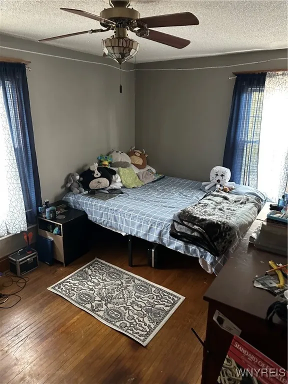 240 Grove Street, Tonawanda-city, New York 14150, Tonawanda, New York 14150, 4 Bedrooms Bedrooms, 8 Rooms Rooms,2 BathroomsBathrooms,Residential Lease,Closed,240 Grove Street, Tonawanda-city, New York 14150,0,B1595657