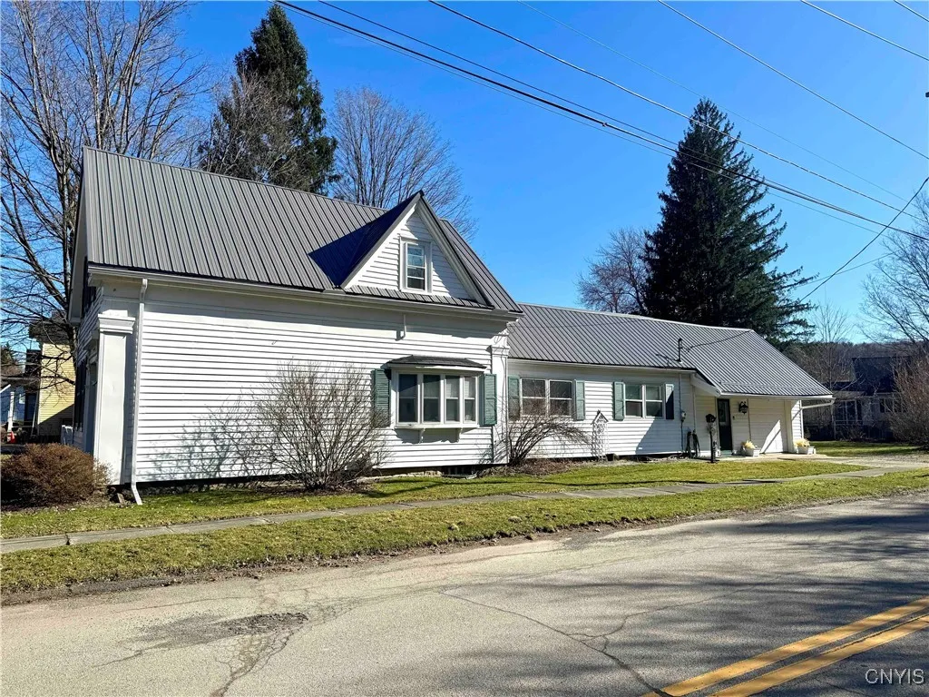 14 Willets Avenue, Amity, New York 14813, Amity, New York 14813, 3 Bedrooms Bedrooms, 8 Rooms Rooms,2 BathroomsBathrooms,Residential,Closed,14 Willets Avenue, Amity, New York 14813,0,S1596132