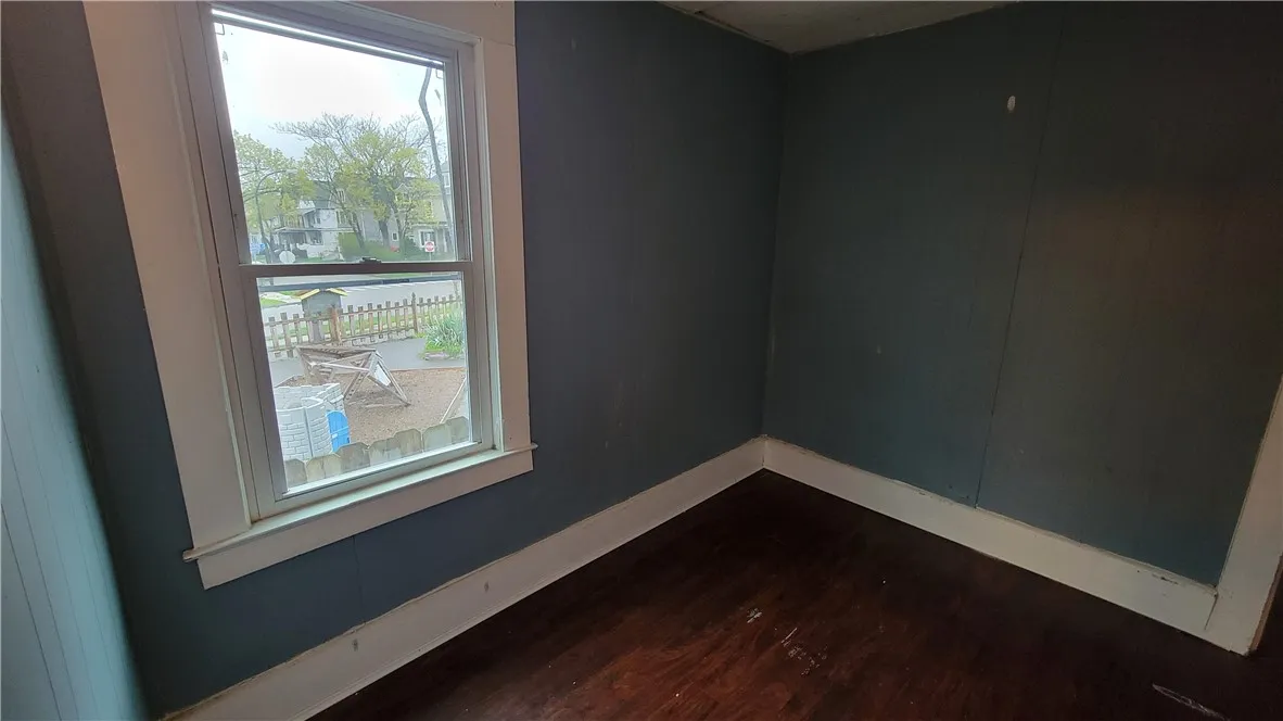 182 Oxford Avenue, Buffalo, New York 14209, Buffalo, New York 14209, 6 Bedrooms Bedrooms, ,4 BathroomsBathrooms,Residential,Closed,182 Oxford Avenue, Buffalo, New York 14209,R1596138