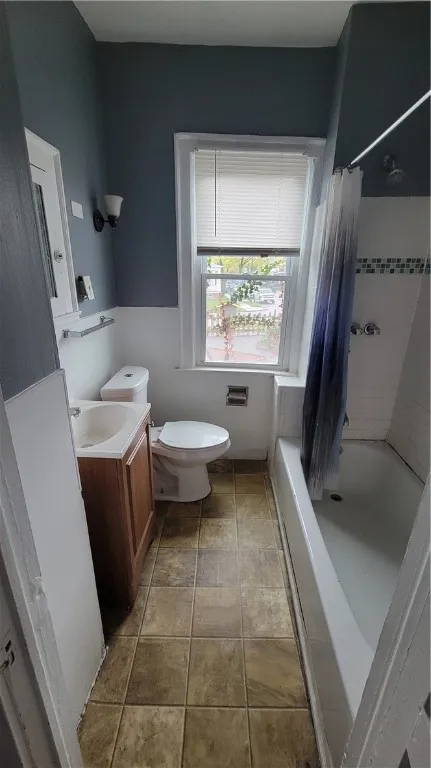 182 Oxford Avenue, Buffalo, New York 14209, Buffalo, New York 14209, 6 Bedrooms Bedrooms, ,4 BathroomsBathrooms,Residential,Closed,182 Oxford Avenue, Buffalo, New York 14209,R1596138