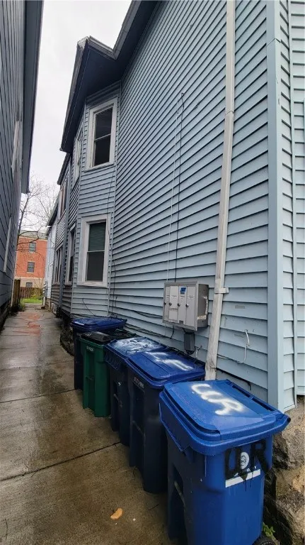 182 Oxford Avenue, Buffalo, New York 14209, Buffalo, New York 14209, 6 Bedrooms Bedrooms, ,4 BathroomsBathrooms,Residential,Closed,182 Oxford Avenue, Buffalo, New York 14209,R1596138