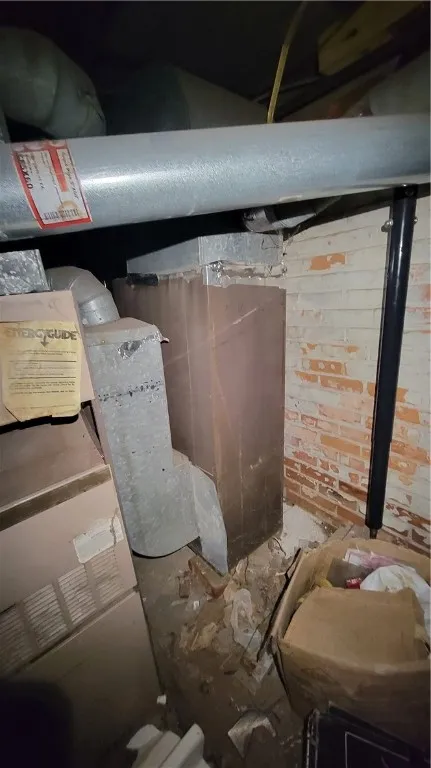 182 Oxford Avenue, Buffalo, New York 14209, Buffalo, New York 14209, 6 Bedrooms Bedrooms, ,4 BathroomsBathrooms,Residential,Closed,182 Oxford Avenue, Buffalo, New York 14209,R1596138