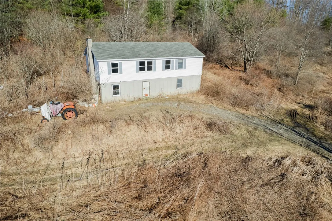 351 Monkey Run Road, Elmira, New York 14901, Elmira, New York 14901, 3 Bedrooms Bedrooms, 7 Rooms Rooms,2 BathroomsBathrooms,Residential,Closed,351 Monkey Run Road, Elmira, New York 14901,0,R1595899