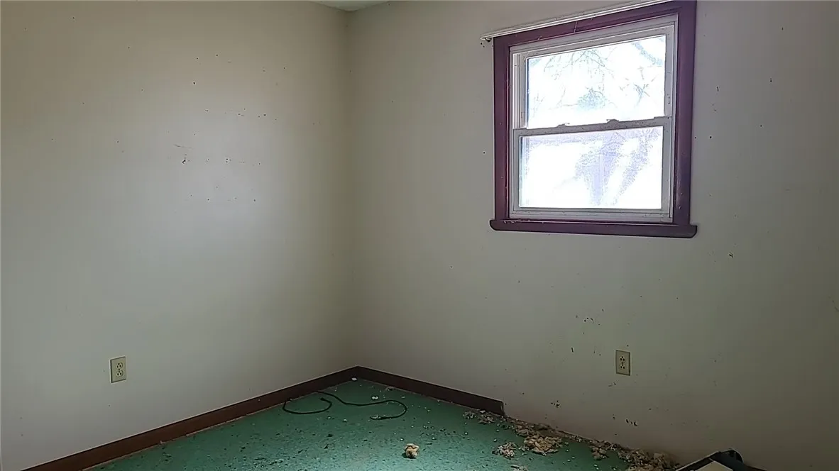 677 State Route 96, Waterloo, New York 13165, Waterloo, New York 13165, 3 Bedrooms Bedrooms, 5 Rooms Rooms,1 BathroomBathrooms,Residential,Closed,677 State Route 96, Waterloo, New York 13165,R1596162