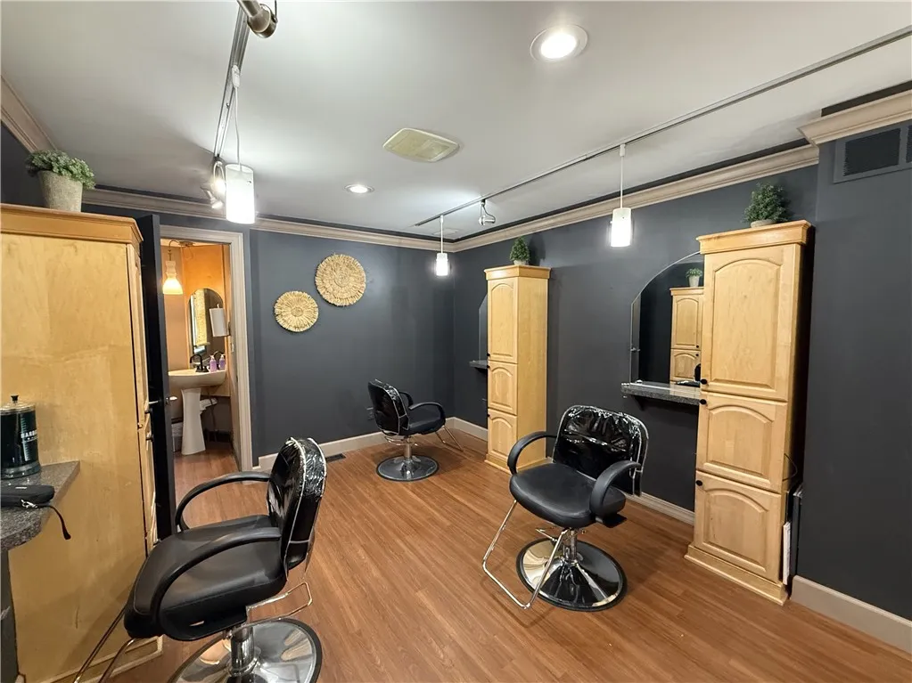 775 Howard Road, Gates, New York 14624, Gates, New York 14624, ,Commercial Sale,Closed,775 Howard Road, Gates, New York 14624,0,R1596200