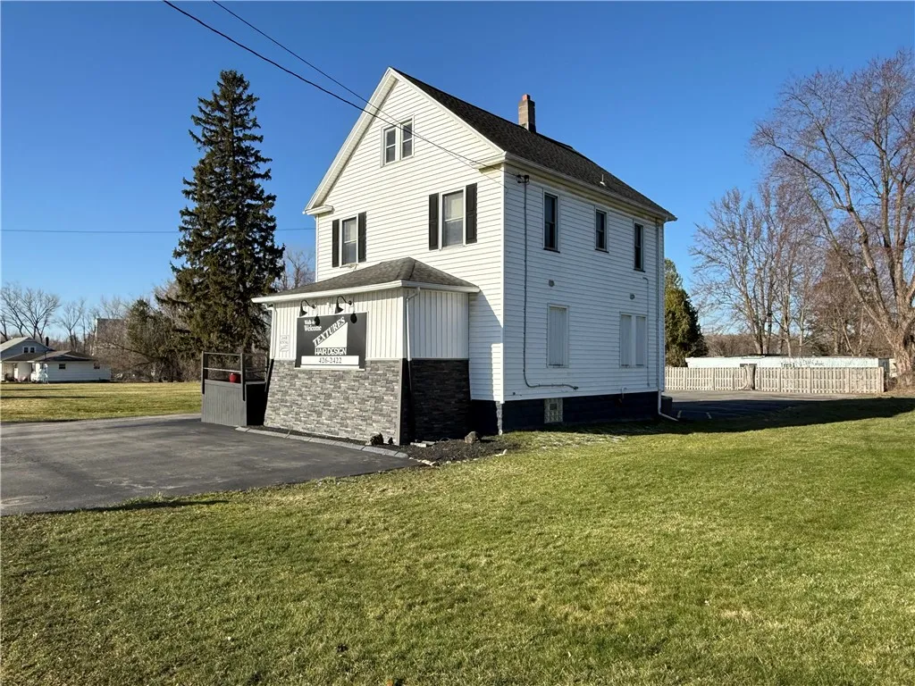 775 Howard Road, Gates, New York 14624, Gates, New York 14624, ,Commercial Sale,Closed,775 Howard Road, Gates, New York 14624,0,R1596200