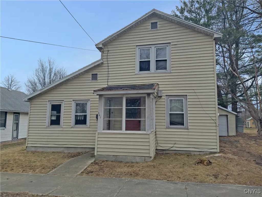 647 West Broad Street, Horseheads, New York 14845, Horseheads, New York 14845, 3 Bedrooms Bedrooms, 5 Rooms Rooms,1 BathroomBathrooms,Residential,For Sale,647 West Broad Street, Horseheads, New York 14845,S1596224