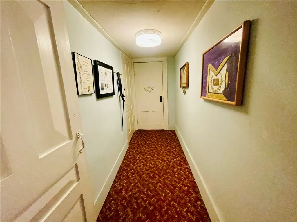 2nd Floor hall