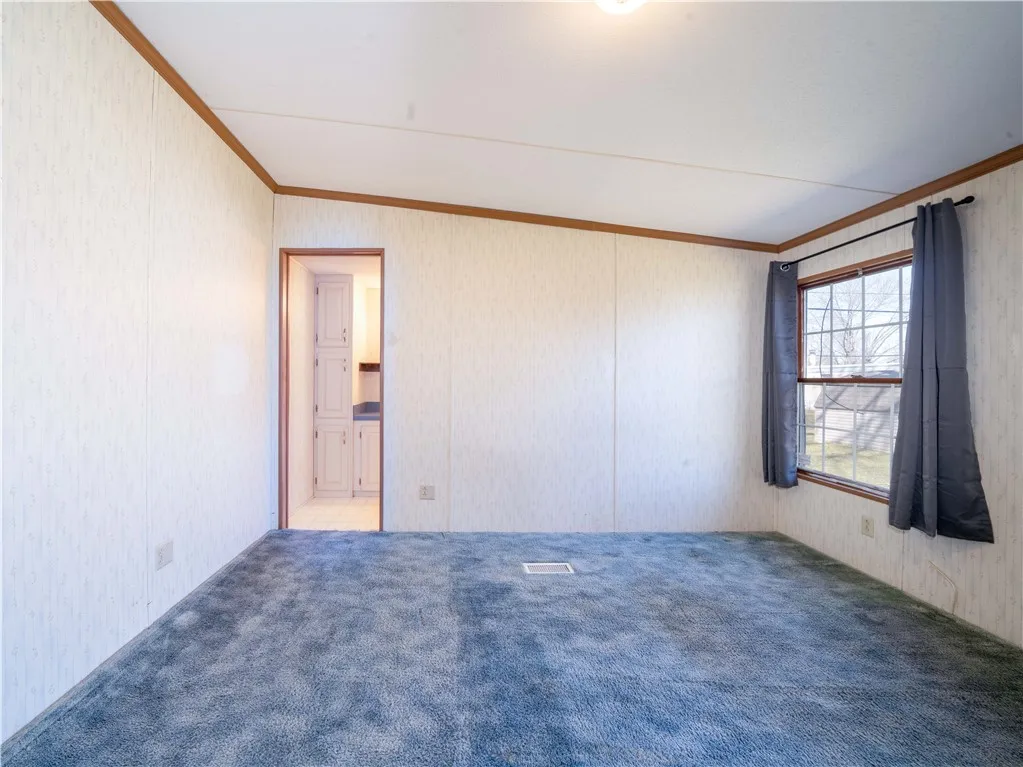 34 Harper Parkway, Avon, New York 14414, Avon, New York 14414, 3 Bedrooms Bedrooms, 6 Rooms Rooms,2 BathroomsBathrooms,Residential,Closed,34 Harper Parkway, Avon, New York 14414,R1596204