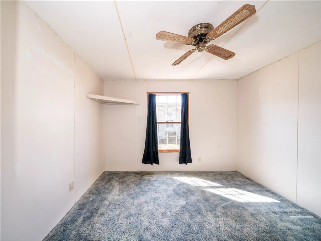 34 Harper Parkway, Avon, New York 14414, Avon, New York 14414, 3 Bedrooms Bedrooms, 6 Rooms Rooms,2 BathroomsBathrooms,Residential,Closed,34 Harper Parkway, Avon, New York 14414,R1596204