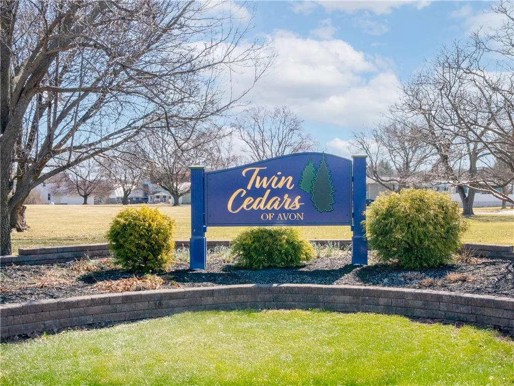 34 Harper Parkway, Avon, New York 14414, Avon, New York 14414, 3 Bedrooms Bedrooms, 6 Rooms Rooms,2 BathroomsBathrooms,Residential,Closed,34 Harper Parkway, Avon, New York 14414,R1596204