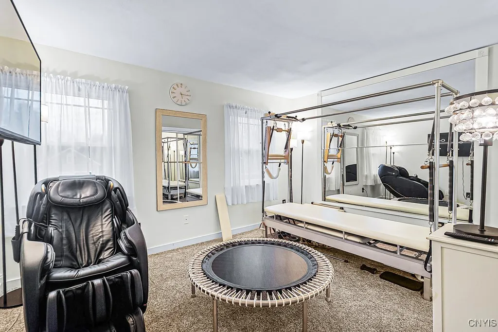 4 Virginia Lane, New Hartford, New York 13413, New Hartford, New York 13413, 4 Bedrooms Bedrooms, 10 Rooms Rooms,2 BathroomsBathrooms,Residential,Closed,4 Virginia Lane, New Hartford, New York 13413,0,S1595509
