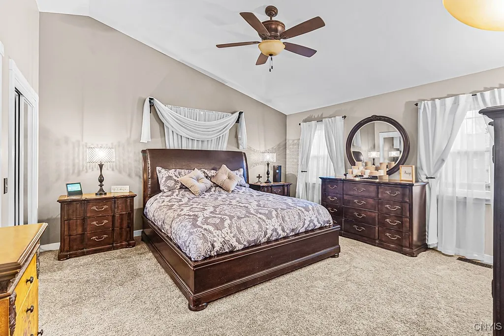 4 Virginia Lane, New Hartford, New York 13413, New Hartford, New York 13413, 4 Bedrooms Bedrooms, 10 Rooms Rooms,2 BathroomsBathrooms,Residential,Closed,4 Virginia Lane, New Hartford, New York 13413,0,S1595509