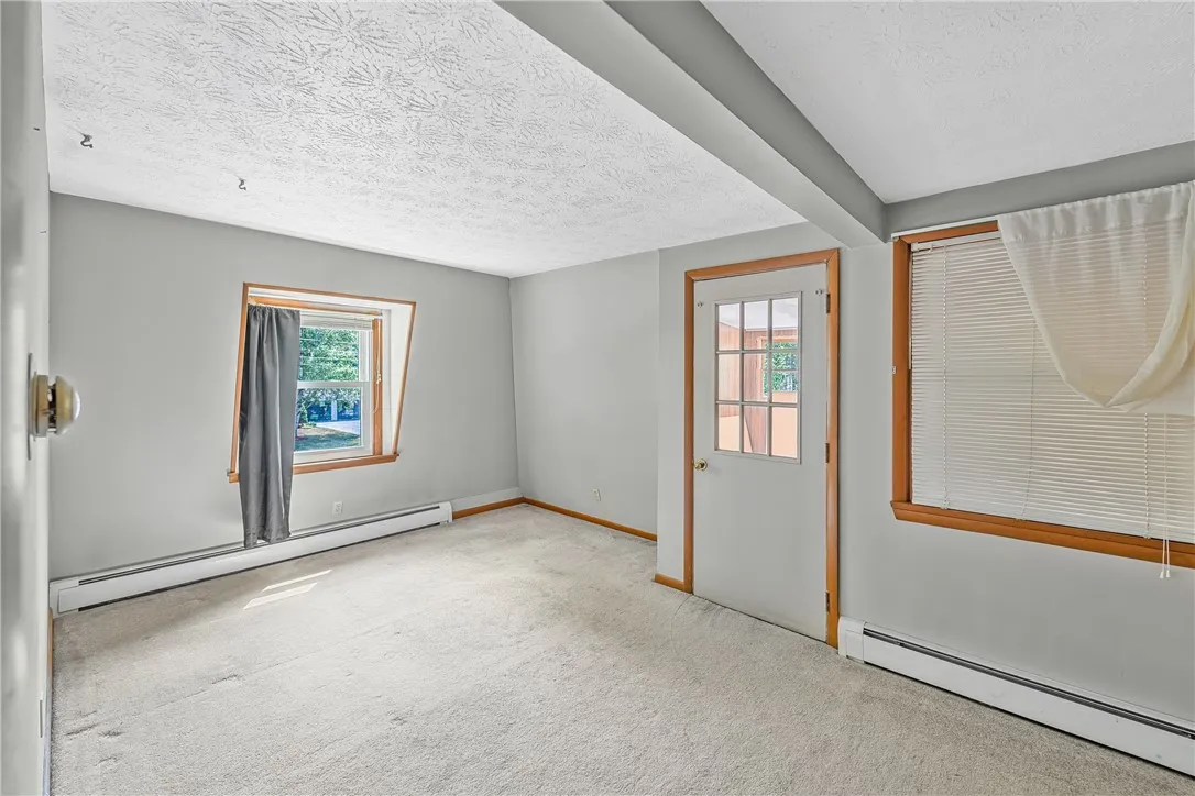21 Algonquin Drive, Big Flats, New York 14845, Big Flats, New York 14845, 3 Bedrooms Bedrooms, 9 Rooms Rooms,1 BathroomBathrooms,Residential,For Sale,21 Algonquin Drive, Big Flats, New York 14845,R1596274