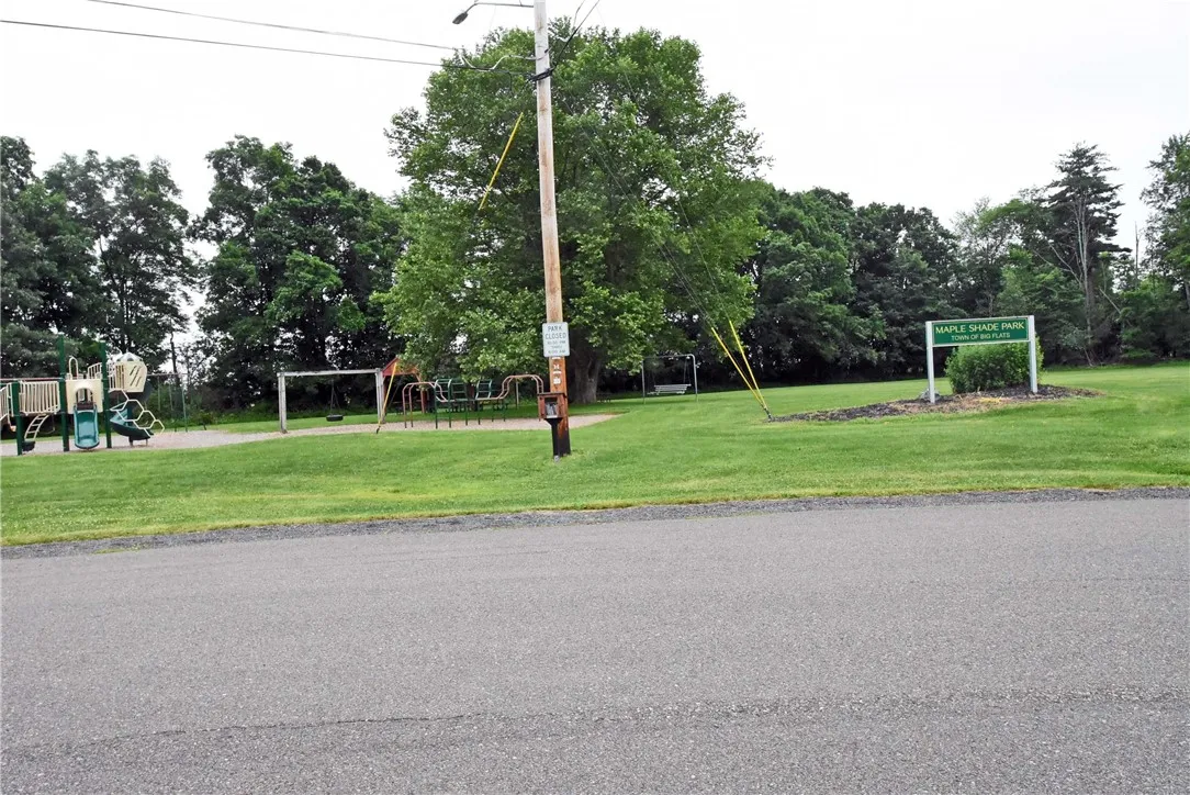 Maple Shade Park within walking distance