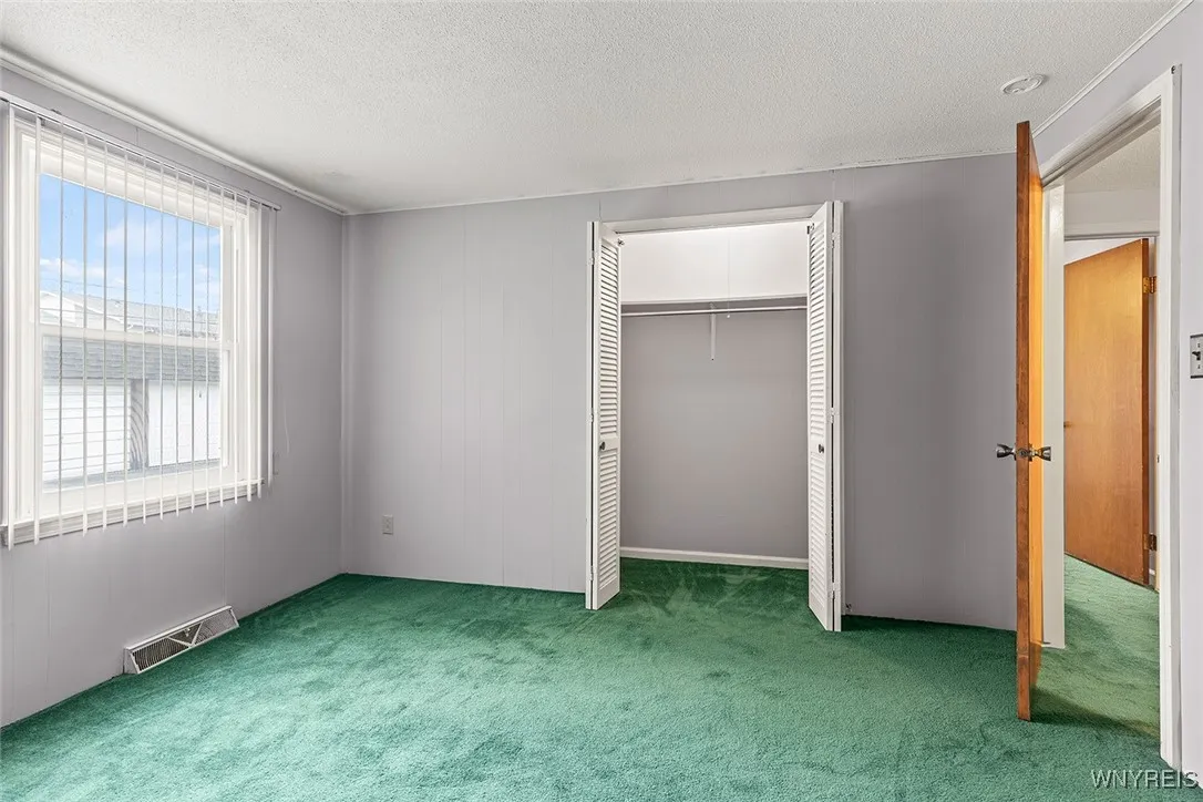 75 Henel Avenue 2, Amherst, New York 14226, Amherst, New York 14226, 2 Bedrooms Bedrooms, 7 Rooms Rooms,2 BathroomsBathrooms,Residential,Closed,75 Henel Avenue 2, Amherst, New York 14226,B1595345