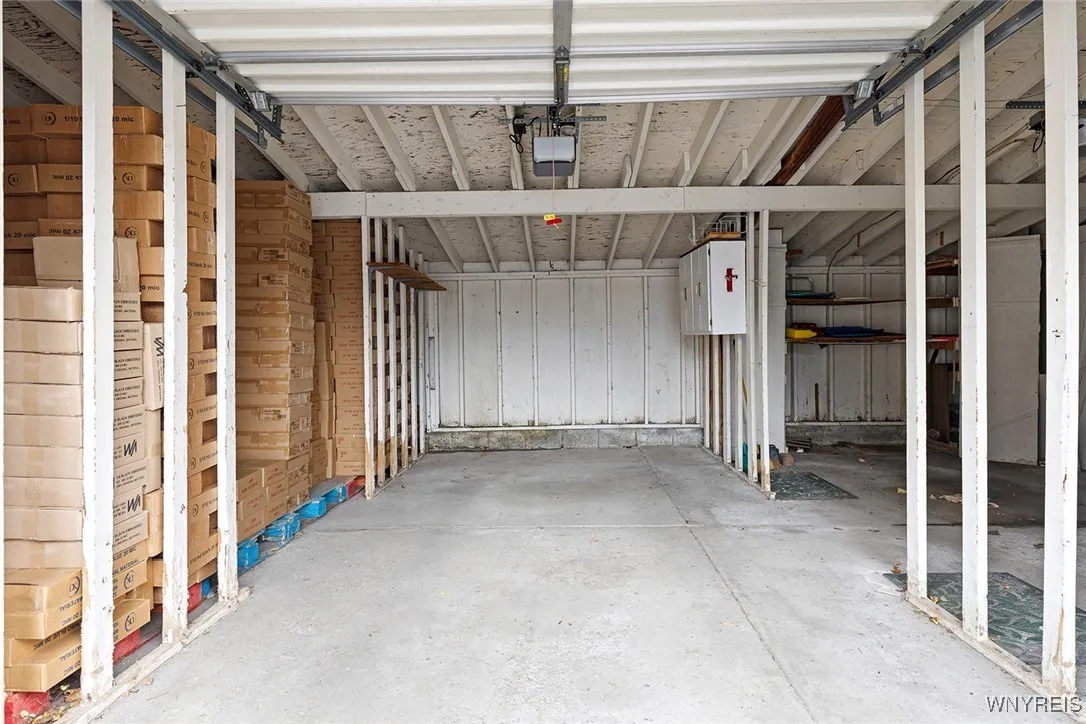 75 Henel Avenue 2, Amherst, New York 14226, Amherst, New York 14226, 2 Bedrooms Bedrooms, 7 Rooms Rooms,2 BathroomsBathrooms,Residential,Closed,75 Henel Avenue 2, Amherst, New York 14226,B1595345