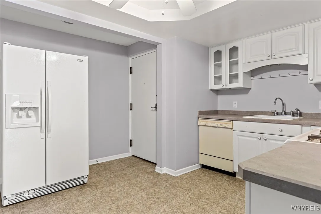 75 Henel Avenue 2, Amherst, New York 14226, Amherst, New York 14226, 2 Bedrooms Bedrooms, 7 Rooms Rooms,2 BathroomsBathrooms,Residential,Closed,75 Henel Avenue 2, Amherst, New York 14226,B1595345