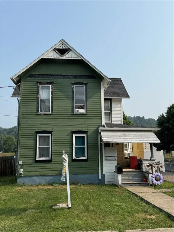 39 Steuben Street, Addison, New York 14801, Addison, New York 14801, 4 Bedrooms Bedrooms, 8 Rooms Rooms,2 BathroomsBathrooms,Residential,For Sale,39 Steuben Street, Addison, New York 14801,R1596480