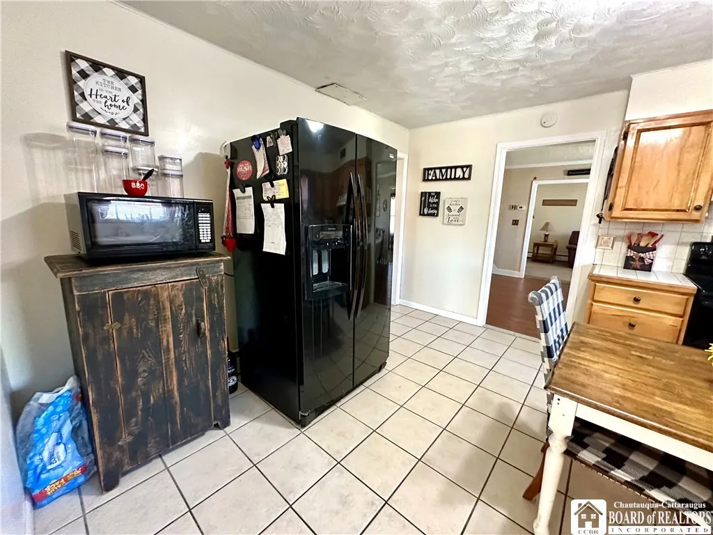 48 Olean Street, Bolivar, New York 14715, Bolivar, New York 14715, 3 Bedrooms Bedrooms, 10 Rooms Rooms,1 BathroomBathrooms,Residential,Closed,48 Olean Street, Bolivar, New York 14715,0,R1593987