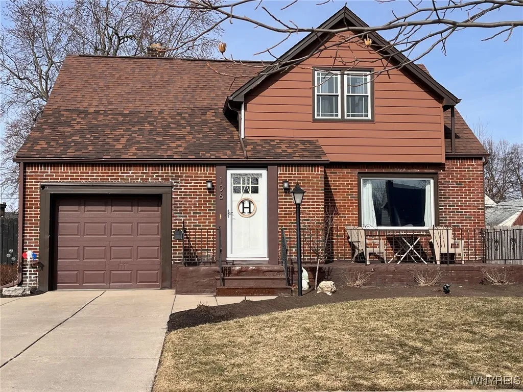 106 Columbia Parkway, West Seneca, New York 14224, West Seneca, New York 14224, 4 Bedrooms Bedrooms, 6 Rooms Rooms,1 BathroomBathrooms,Residential,Closed,106 Columbia Parkway, West Seneca, New York 14224,0,B1596109