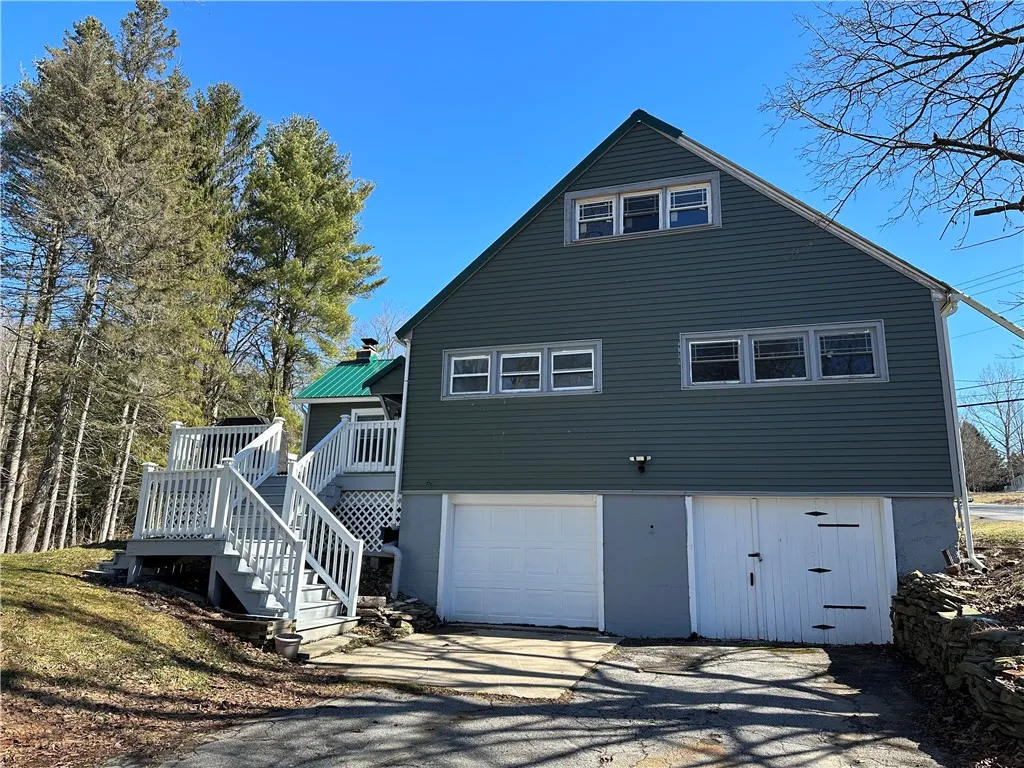 5187 State Highway 23, Norwich-town, New York 1381, Norwich, New York 13815, 3 Bedrooms Bedrooms, 9 Rooms Rooms,2 BathroomsBathrooms,Residential,For Sale,5187 State Highway 23, Norwich-town, New York 1381,R1596416
