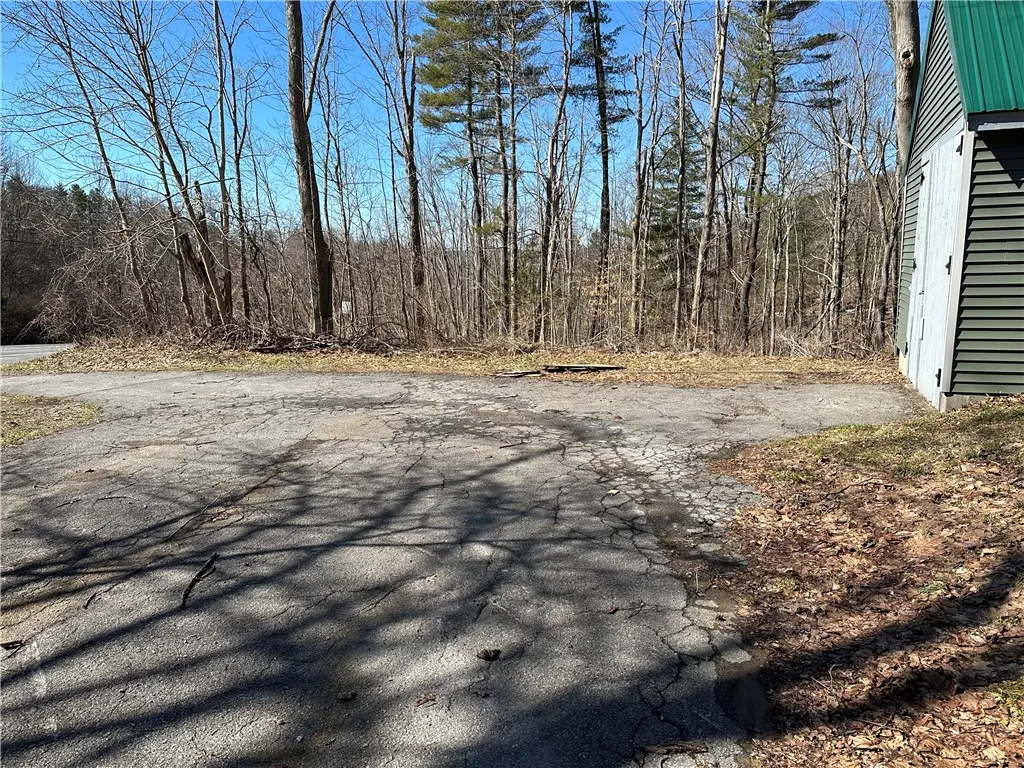 5187 State Highway 23, Norwich-town, New York 1381, Norwich, New York 13815, 3 Bedrooms Bedrooms, 9 Rooms Rooms,2 BathroomsBathrooms,Residential,For Sale,5187 State Highway 23, Norwich-town, New York 1381,R1596416