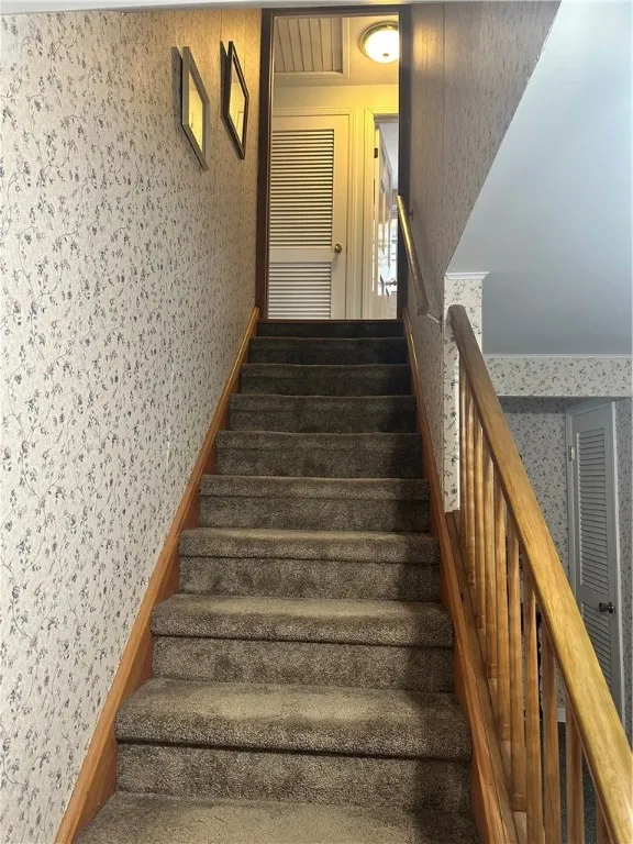 7 Jeffrey Heights, Greene, New York 13778, Greene, New York 13778, 4 Bedrooms Bedrooms, 12 Rooms Rooms,1 BathroomBathrooms,Residential,Closed,7 Jeffrey Heights, Greene, New York 13778,0,R1596412