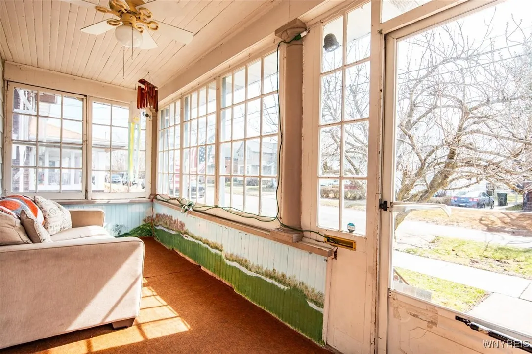 Enclosed porch