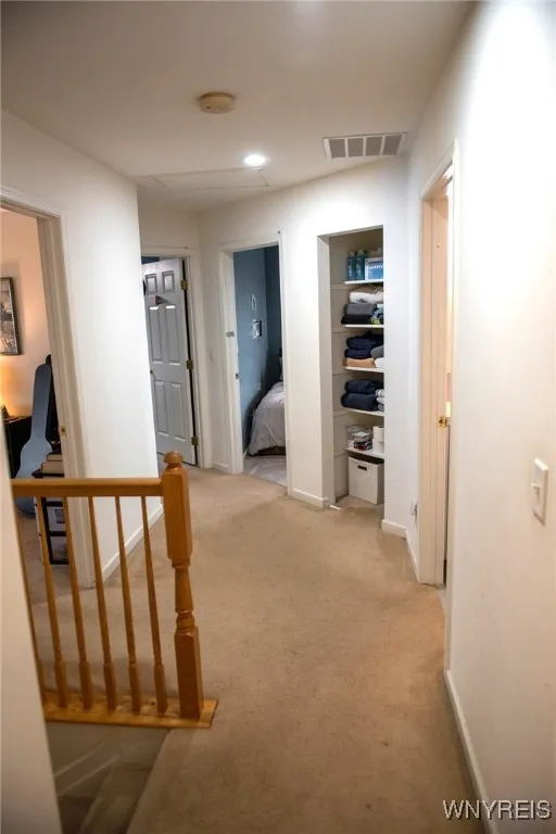 2225 Hunters Hollow Lane, Hamburg, New York 14085, Hamburg, New York 14085, 4 Bedrooms Bedrooms, 9 Rooms Rooms,2 BathroomsBathrooms,Residential,Closed,2225 Hunters Hollow Lane, Hamburg, New York 14085,0,B1596452