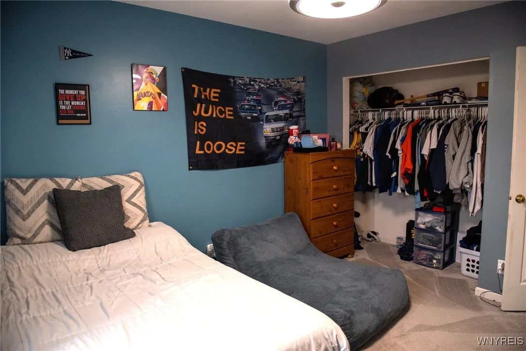 2225 Hunters Hollow Lane, Hamburg, New York 14085, Hamburg, New York 14085, 4 Bedrooms Bedrooms, 9 Rooms Rooms,2 BathroomsBathrooms,Residential,Closed,2225 Hunters Hollow Lane, Hamburg, New York 14085,0,B1596452