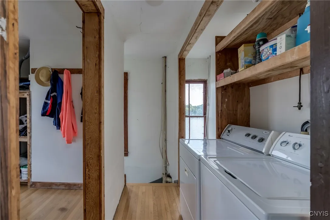 3192 Carleton Island Rd 1, Cape Vincent, New York, Cape Vincent, New York 13618, 8 Bedrooms Bedrooms, 13 Rooms Rooms,5 BathroomsBathrooms,Residential,For Sale,3192 Carleton Island Rd 1, Cape Vincent, New York ,S1596158