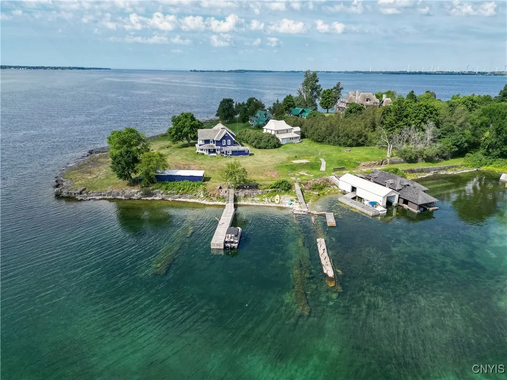 3192 Carleton Island Rd 1, Cape Vincent, New York, Cape Vincent, New York 13618, 8 Bedrooms Bedrooms, 13 Rooms Rooms,5 BathroomsBathrooms,Residential,For Sale,3192 Carleton Island Rd 1, Cape Vincent, New York ,S1596158