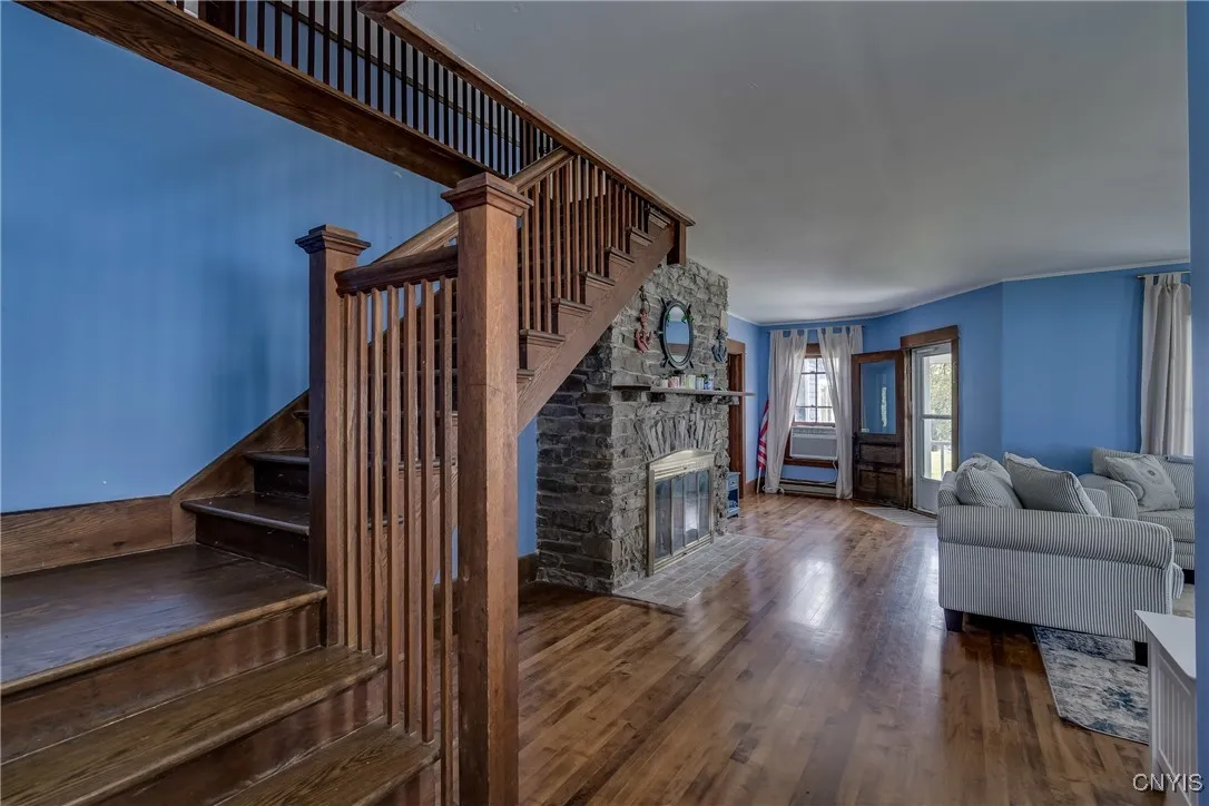 3192 Carleton Island Rd 1, Cape Vincent, New York, Cape Vincent, New York 13618, 8 Bedrooms Bedrooms, 13 Rooms Rooms,5 BathroomsBathrooms,Residential,For Sale,3192 Carleton Island Rd 1, Cape Vincent, New York ,S1596158