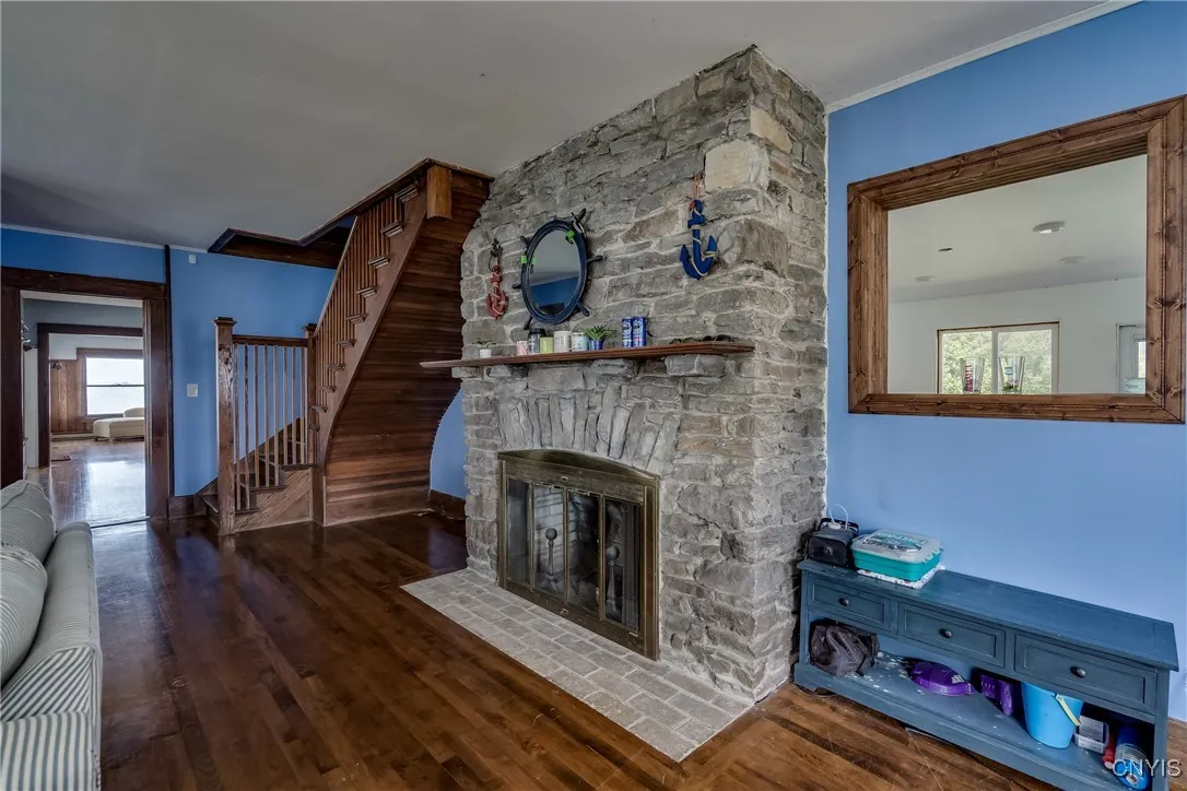 3192 Carleton Island Rd 1, Cape Vincent, New York, Cape Vincent, New York 13618, 8 Bedrooms Bedrooms, 13 Rooms Rooms,5 BathroomsBathrooms,Residential,For Sale,3192 Carleton Island Rd 1, Cape Vincent, New York ,S1596158