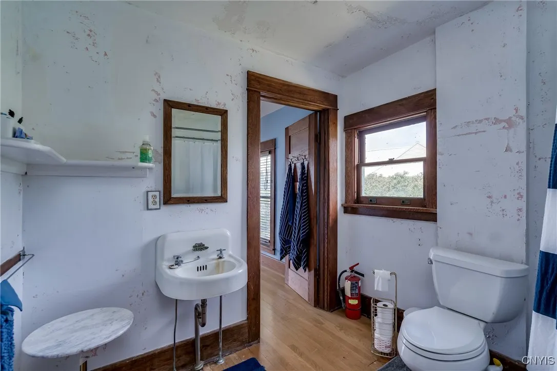 3192 Carleton Island Rd 1, Cape Vincent, New York, Cape Vincent, New York 13618, 8 Bedrooms Bedrooms, 13 Rooms Rooms,5 BathroomsBathrooms,Residential,For Sale,3192 Carleton Island Rd 1, Cape Vincent, New York ,S1596158