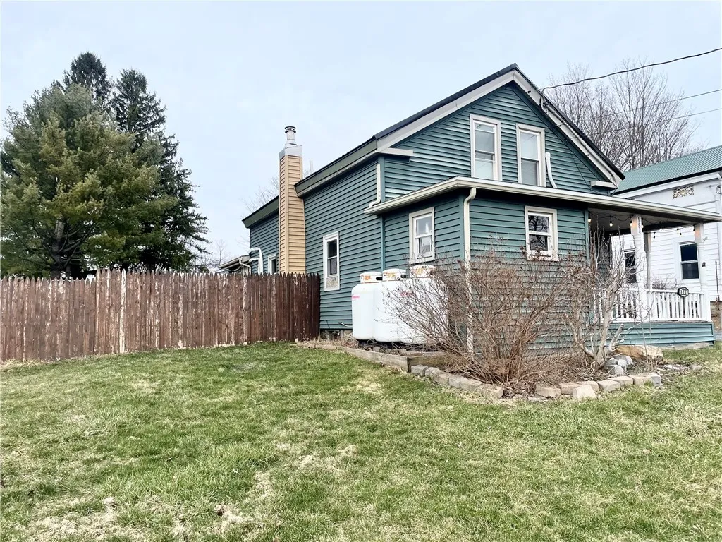 1842 East Lake Road, Spafford, New York 13152, Spafford, New York 13152, 3 Bedrooms Bedrooms, 7 Rooms Rooms,2 BathroomsBathrooms,Residential,Closed,1842 East Lake Road, Spafford, New York 13152,0,R1590065