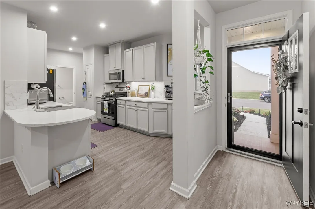 177 Sandstone Circle, Grand Island, New York 14072, Grand Island, New York 14072, 3 Bedrooms Bedrooms, 7 Rooms Rooms,3 BathroomsBathrooms,Residential,Closed,177 Sandstone Circle, Grand Island, New York 14072,0,B1596611