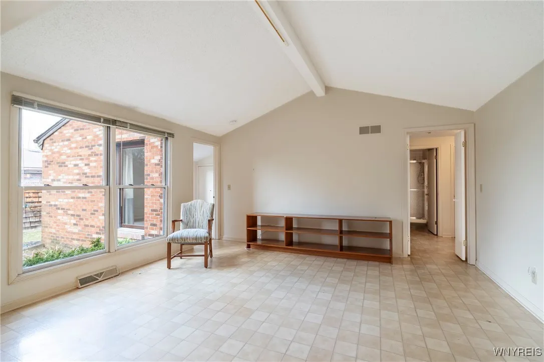 152 Wedgewood Drive, Amherst, New York 14221, Amherst, New York 14221, 3 Bedrooms Bedrooms, 6 Rooms Rooms,2 BathroomsBathrooms,Residential,Closed,152 Wedgewood Drive, Amherst, New York 14221,0,B1596729