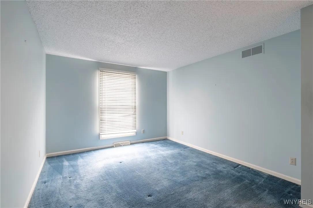 152 Wedgewood Drive, Amherst, New York 14221, Amherst, New York 14221, 3 Bedrooms Bedrooms, 6 Rooms Rooms,2 BathroomsBathrooms,Residential,Closed,152 Wedgewood Drive, Amherst, New York 14221,0,B1596729