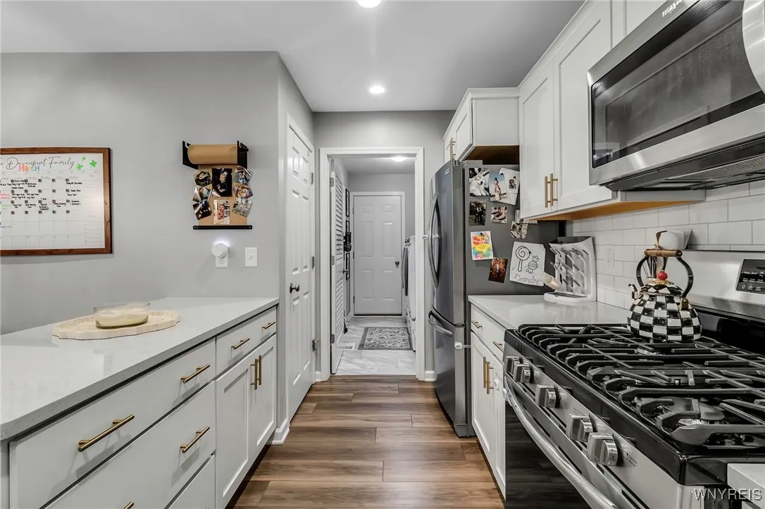 602 Carriage Lane, West Seneca, New York 14224, West Seneca, New York 14224, 2 Bedrooms Bedrooms, 9 Rooms Rooms,2 BathroomsBathrooms,Residential,Closed,602 Carriage Lane, West Seneca, New York 14224,0,B1596547