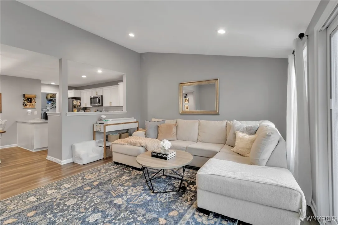 602 Carriage Lane, West Seneca, New York 14224, West Seneca, New York 14224, 2 Bedrooms Bedrooms, 9 Rooms Rooms,2 BathroomsBathrooms,Residential,Closed,602 Carriage Lane, West Seneca, New York 14224,0,B1596547
