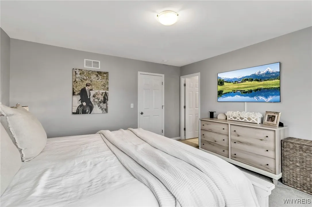 602 Carriage Lane, West Seneca, New York 14224, West Seneca, New York 14224, 2 Bedrooms Bedrooms, 9 Rooms Rooms,2 BathroomsBathrooms,Residential,Closed,602 Carriage Lane, West Seneca, New York 14224,0,B1596547